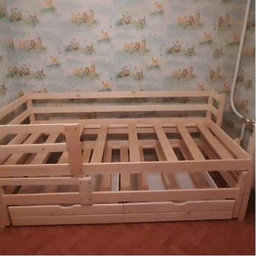 Кровать "Софа-2" с ящиками, бортами, лак