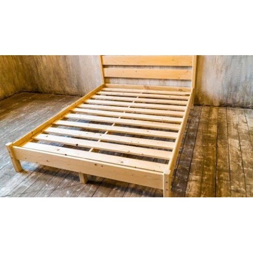 Двуспальная кровать "Кантри" из массива сосны